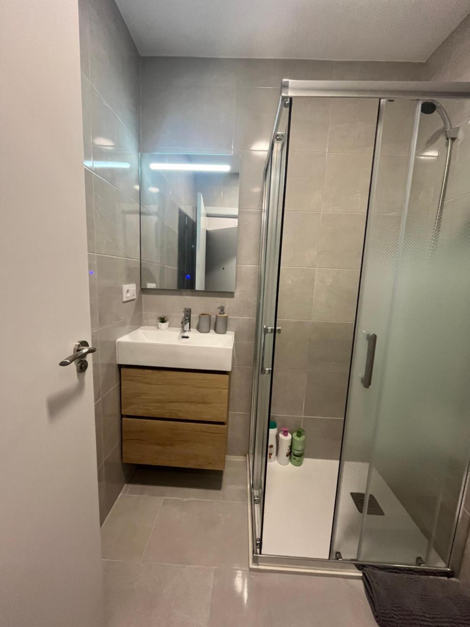 Apartamento Leon Centrico, Moderno Y Muy Equipado Альманса Экстерьер фото